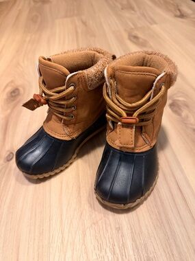 Kids Waterproof Duck Boots in Tan and Black